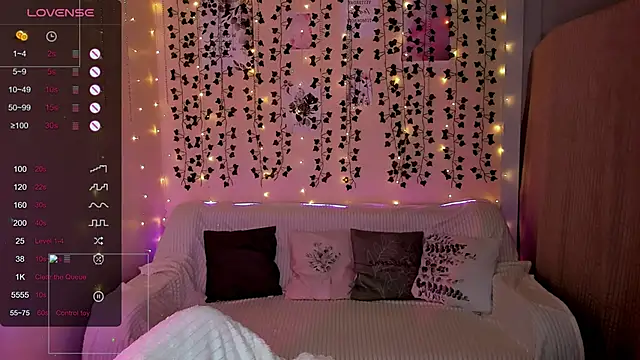 Lina Blossom online show from 15, 1, 2026