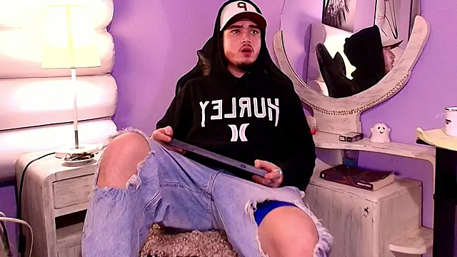 Salvattore Muller online show from 6, 2, 2026