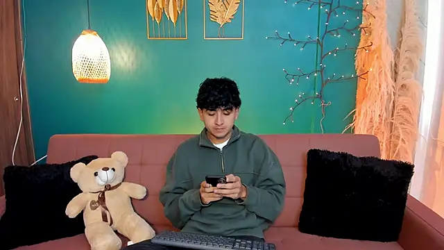 Christopher Monroe  online show from 17, 1, 2026