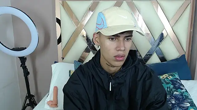 Snapshot of Astaroth_Grigori chatting on 22, 2, 2026 Astaroth Grigori online show from 22, 2, 2026