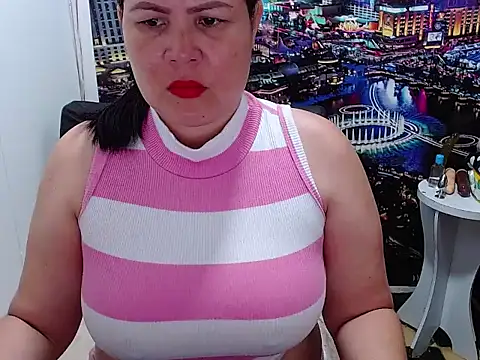 Snapshot of tila_nastyy chatting on 23, 2, 2026 tila nastyy online show from 23, 2, 2026