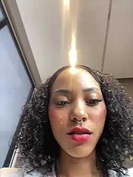 LizStorm  online show from 6, 6, 2026