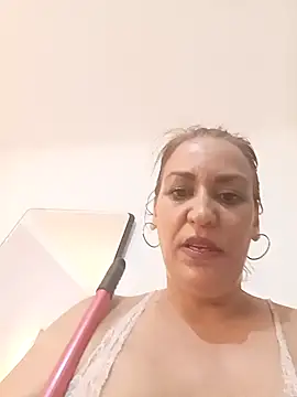 Snapshot of anastasiadaniela chatting on 7, 8, 2026 anastasiadaniela online show from 7, 8, 2026
