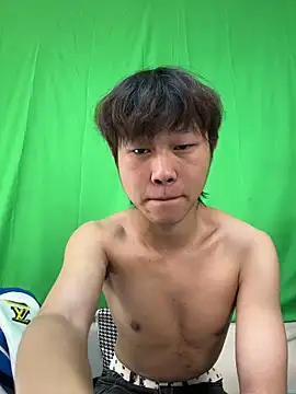 xiaohuangren01 online show from 17, 4, 2026