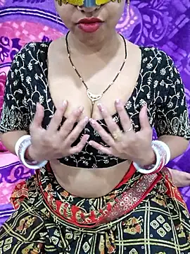 Snapshot of VikasViralStudios chatting on 17, 5, 2026 VikasViralStudios online show from 17, 5, 2026