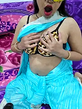 Snapshot of VikasViralStudios chatting on 23, 5, 2026 VikasViralStudios online show from 23, 5, 2026