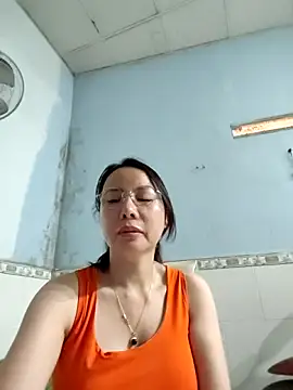 Famrita online show from 8, 4, 2026