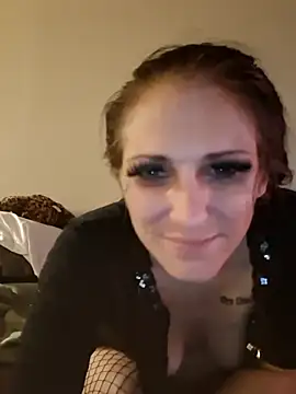 LadySn0w26 online show from 15, 4, 2026