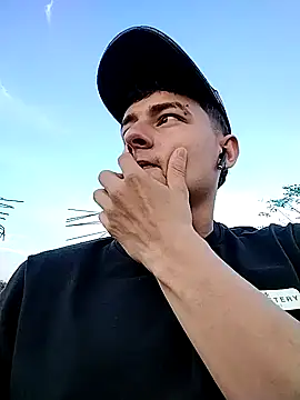 attractive-sexx online show from 3, 3, 2026