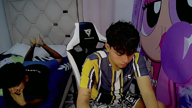 Snapshot of Maxwell_boys chatting on 3, 2, 2026 Maxwell boys online show from 3, 2, 2026