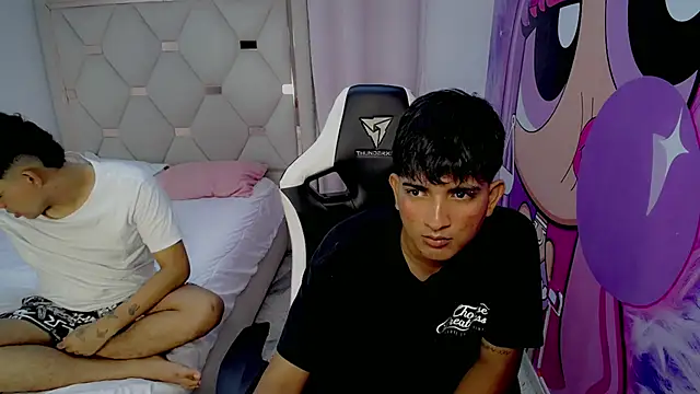 Snapshot of Maxwell_boys chatting on 7, 2, 2026 Maxwell boys online show from 7, 2, 2026