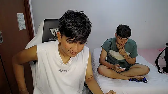 Snapshot of Maxwell_boys chatting on 26, 2, 2026 Maxwell boys online show from 26, 2, 2026