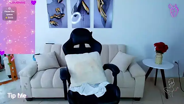 Cristina Ferreir online show from 11, 4, 2026