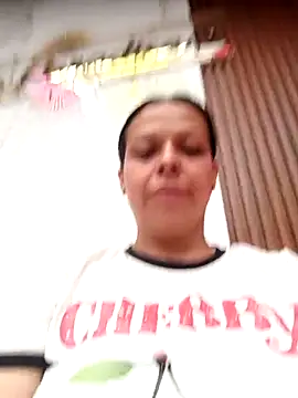 Snapshot of RossyAlvarez chatting on 22, 4, 2026 RossyAlvarez online show from 22, 4, 2026