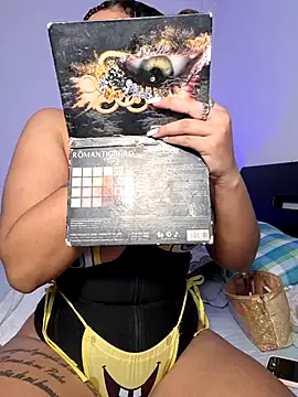 curly girl 31 online show from 28, 5, 2026