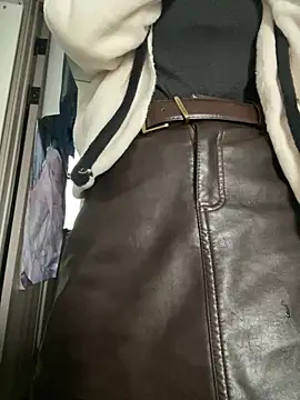 Cheating-wife online show from 6, 2, 2026