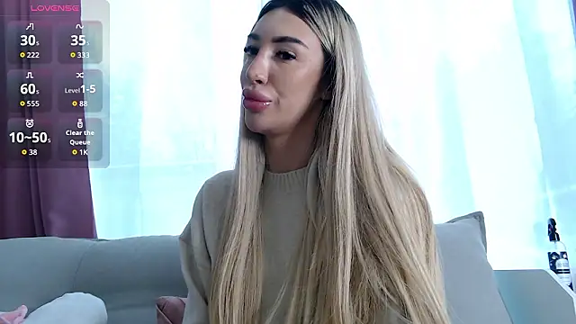 LunaVibes  online show from 2, 2, 2026