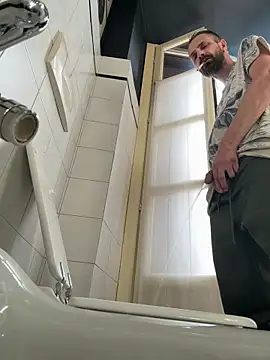 hotsexmi online show from 9, 2, 2026