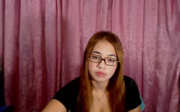 Snapshot of pinay_mayahiga chatting on 13, 6, 2026 pinay mayahiga online show from 13, 6, 2026
