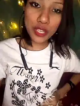 Maliha Chowdhury online show from 2, 3, 2026