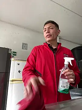 santiObrero online show from 5, 3, 2026