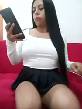 PetitteCorazon online show from 3, 3, 2026