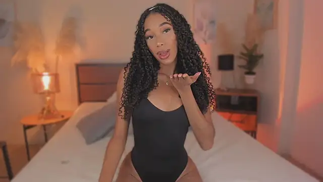 KaryMooon online show from 18, 2, 2026