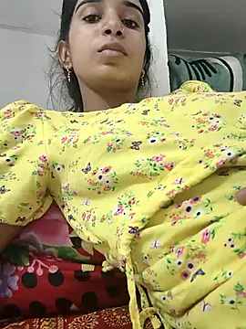 Cute-Natashaa online show from 3, 6, 2026