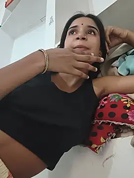 Cute-Natashaa online show from 9, 6, 2026