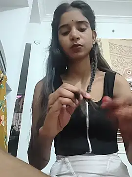 Cute-Natashaa online show from 20, 7, 2026