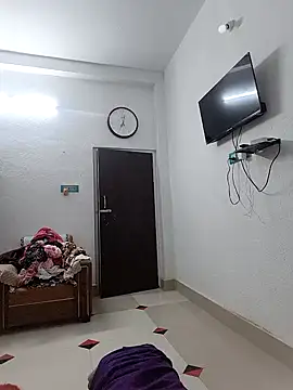 Hot-Tinaa online show from 11, 3, 2026