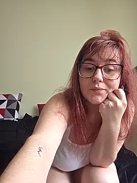 Snapshot of Ashlovescannabis chatting on 7, 6, 2026 Ashlovescannabis online show from 7, 6, 2026