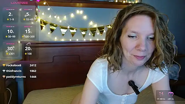 Daisy Lovely online show from 11, 3, 2026