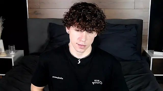 TylerGibson online show from 6, 2, 2026