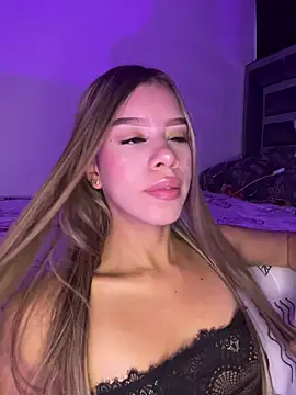 BellaMoon  online show from 1, 3, 2026