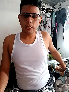 ClarkAndBruno online show from 3, 2, 2026