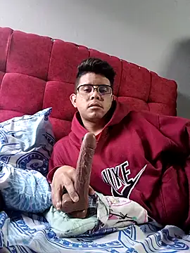 ClarkAndBruno online show from 5, 4, 2026