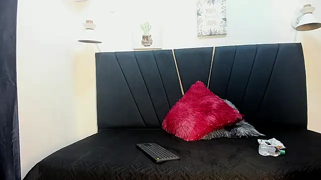 Snapshot of candy18_ho chatting on 8, 2, 2026 candy18 ho online show from 8, 2, 2026