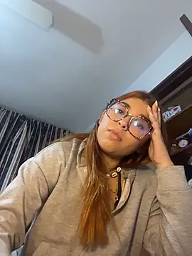 Snapshot of baddieasiantv chatting on 6, 2, 2026 baddieasiantv online show from 6, 2, 2026