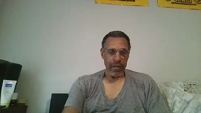 Snapshot of swimmer2496 chatting on 1, 3, 2026 swimmer2496 online show from 1, 3, 2026