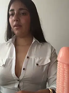 Snapshot of A-uroora chatting on 22, 2, 2026 A-uroora online show from 22, 2, 2026