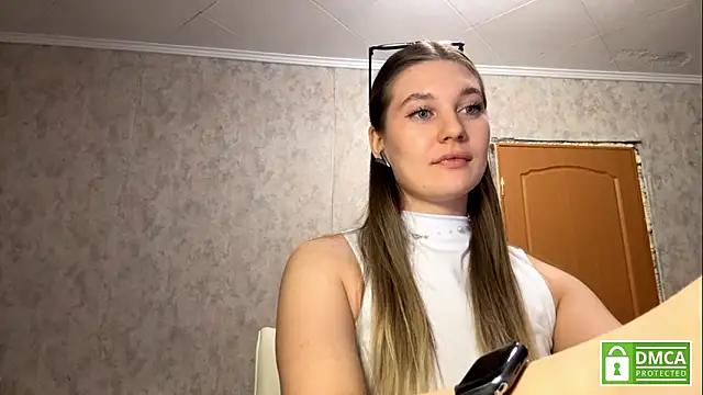 Jolievic online show from 8, 3, 2026