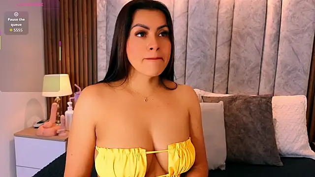 naomy smithxx online show from 10, 3, 2026