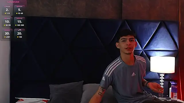 Logan Woods online show from 2, 3, 2026