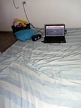 Zara  Flor online show from 6, 2, 2026