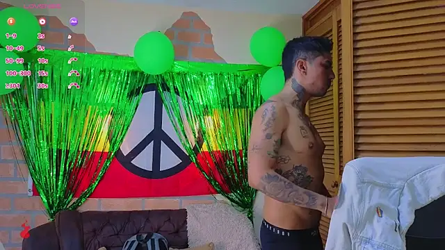 mister eithan online show from 8, 4, 2026