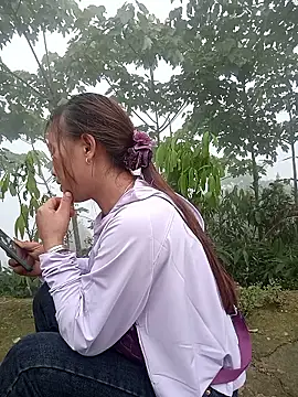 cutebobi online show from 20, 4, 2026