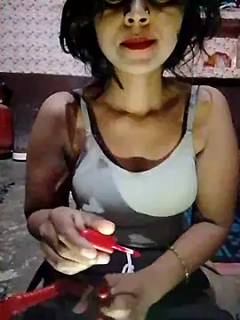 Ayesha Khan1 online show from 5, 4, 2026