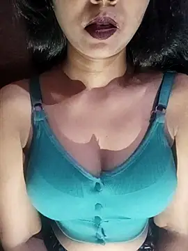 Ayesha Khan1 online show from 19, 4, 2026