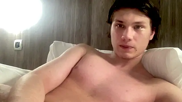 Snapshot of Calvin_win chatting on 15, 2, 2026 Calvin win online show from 15, 2, 2026